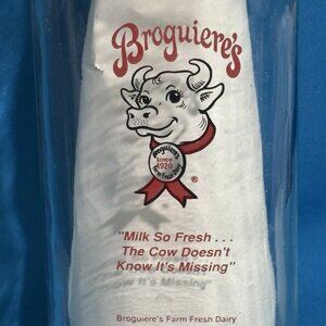 Broguiere’s Glass Milk Bottle Baby Weight Lifter I Got Milk 32 oz.